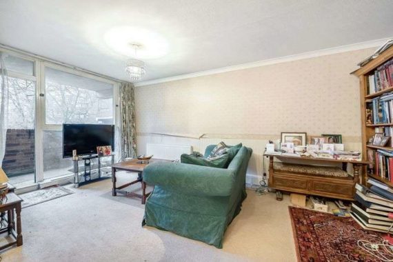 3 bedroom Flat for s...